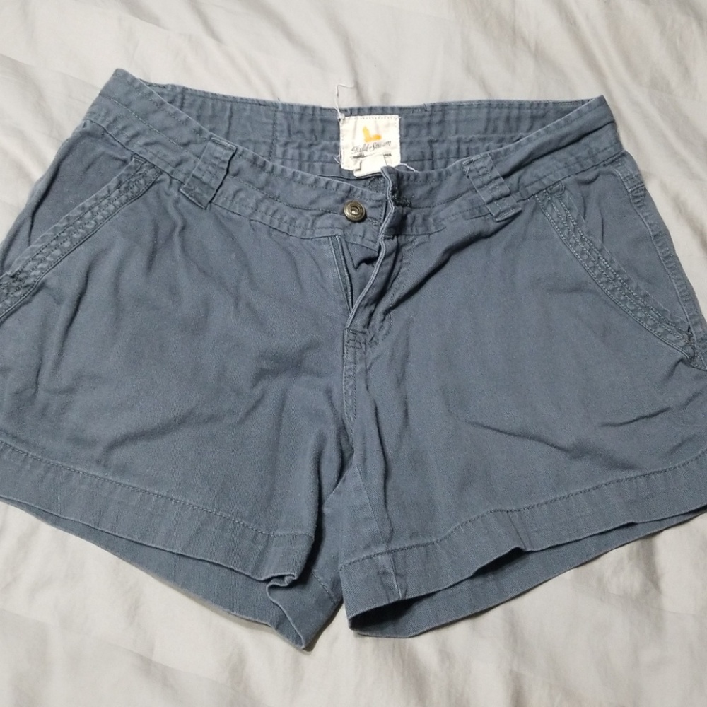 Field & Stream size 6